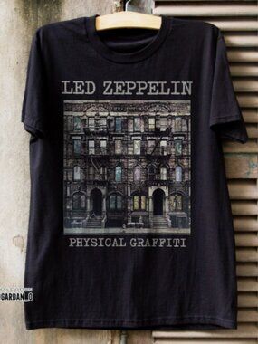 Vintage Style Buiding Illustration Graphic T-shirt - Urban Rock